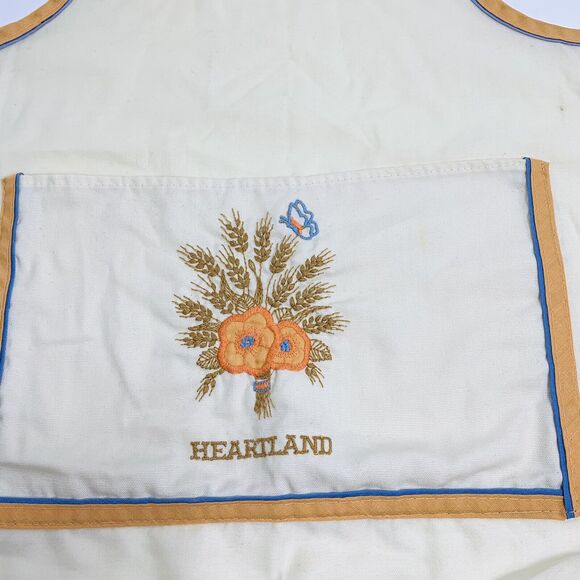 Vintage HEARTLAND DESIGN CUSTOM CLOTH EMBROIDERED Apron Wood Rings Pocket - Picture 2 of 9